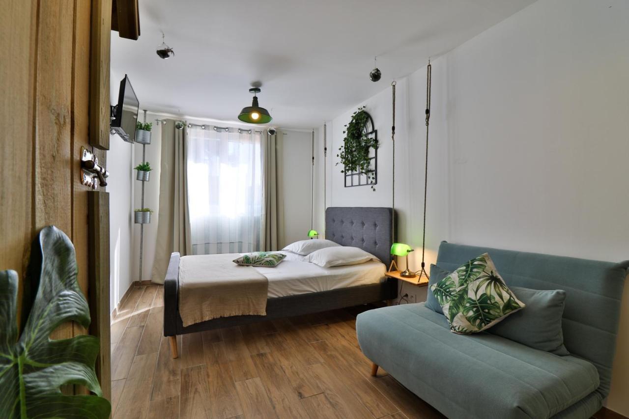 Hotel La Bastide Hyères Exteriör bild